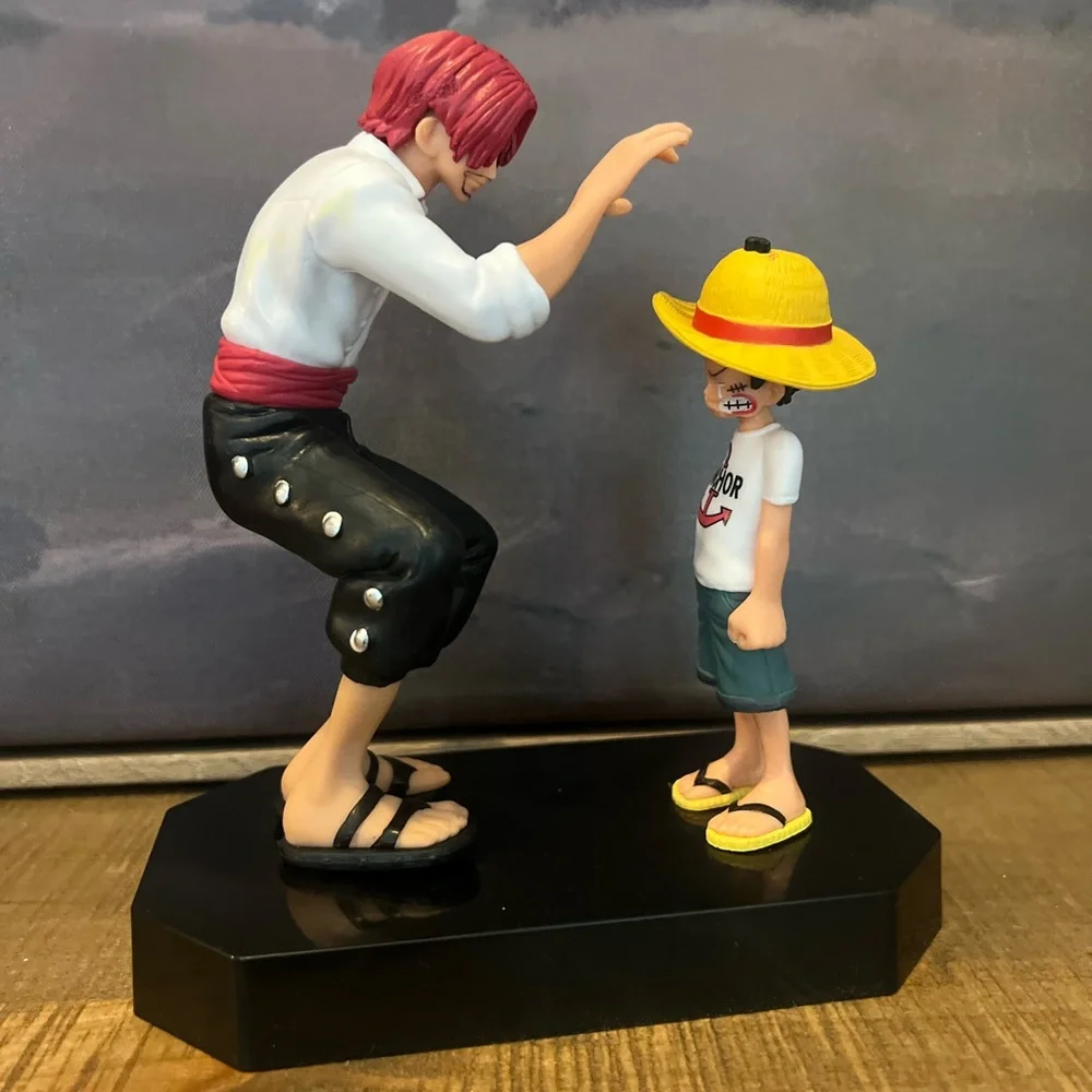 One Piece Luffy & Shanks Figures Anime Action FigureFigures Model or Cake Topper